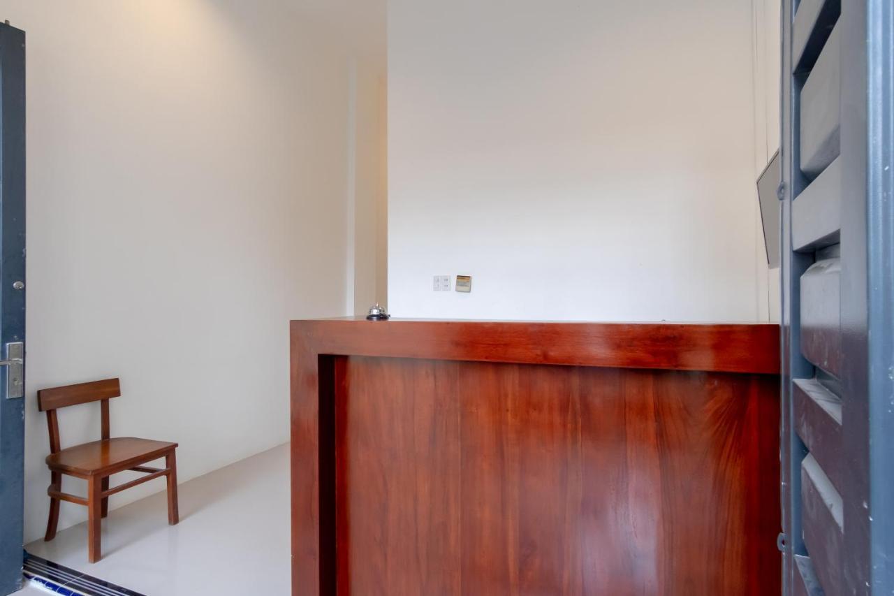 Urbanview Os Residence Medan By Reddoorz Exteriör bild